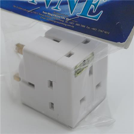 3PIN 3WAY BAKELITE ADAPTOR 9583 NNE