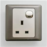 13A 1 GANG FLAT PIN SOCKET SIMON 51382 CHAMPAGNE MATTBLACK