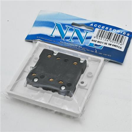 3 GANG 1 WAY FLUSH SWITCH 803/1 NNE