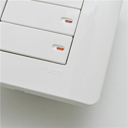 ZENCELO 3 GANG 1 WAY SWITCH WE SCHNEIDER