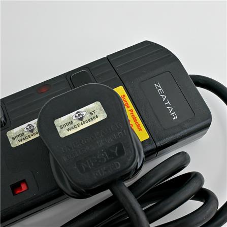 3G2M TRAILING SOCKET WITH NEON & SURGE BLACK ZS813N-2M ZEATAR