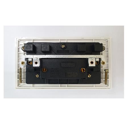 13A 2GANG SWITCH SOCKET MQ8132 NEON SELAMAT