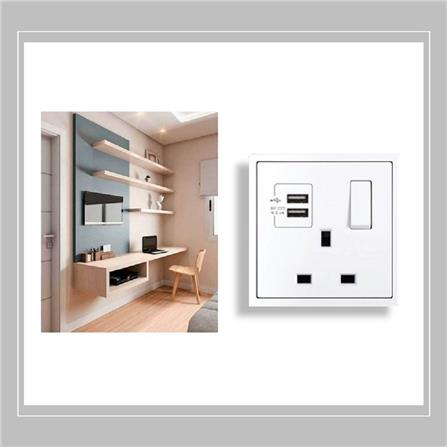 13A 1 GANG FLAT PIN SOCKET WITH 2 USB (5V 2A) WHITE H701384 SIMON