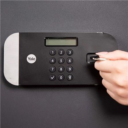 YALE YSEM/520/EG1 MAXIMUM SECURITY PROFESSIONAL SAFE