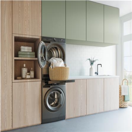 ELECTROLUX STA9GD3 STACKING KIT WITH SLIDE OUT SHELF BLACK