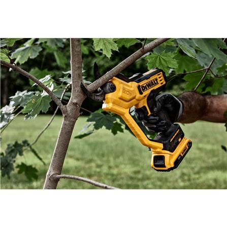 DEWALT 20V Max Power Pruner - Bare DCMPP568N-XJ
