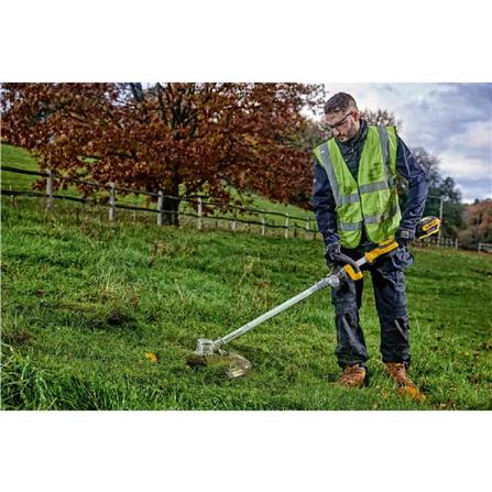 DEWALT 20V Max XR LI-ION BRUSHLESS STRING TRIMMER- Bare DCMST561N