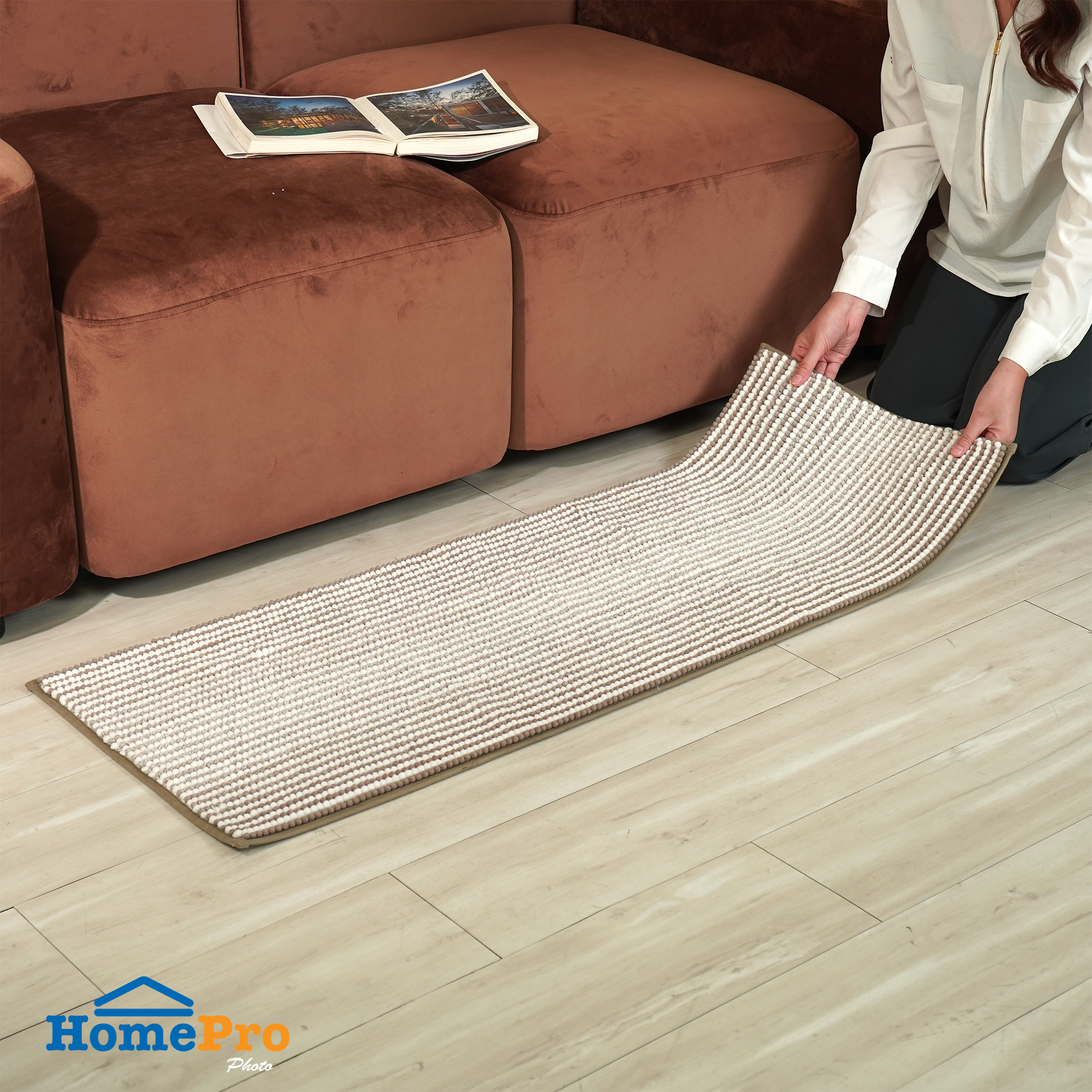 HOME LIVING STYLE RUG SERENE 45X120CM BROWN