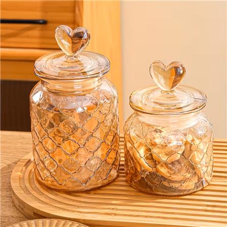 MOJOMORE GLASS JAR AMBER WITH LID HEART SHAPE 1350ML