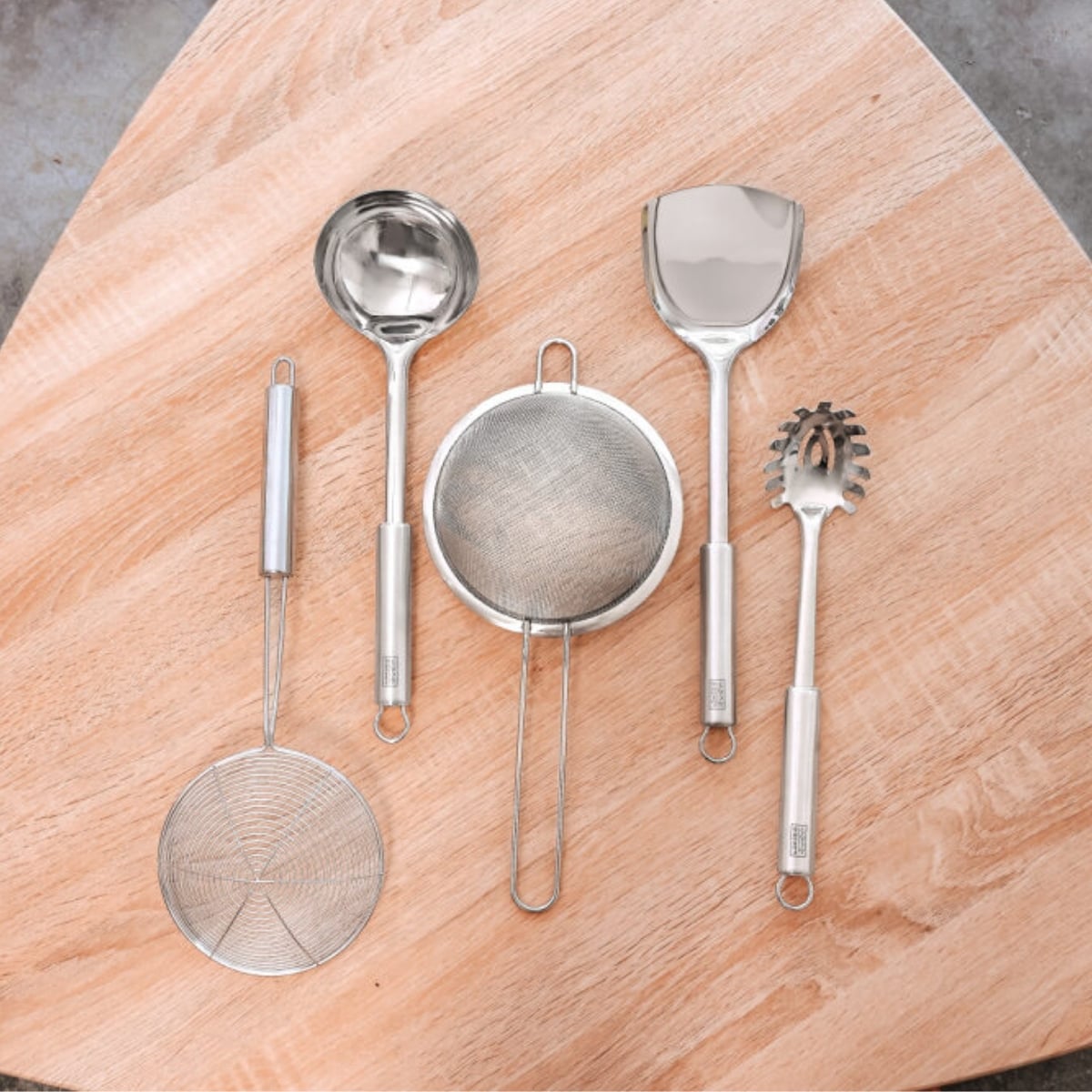 FUKURO STAINLESS STEEL LADLE TURNER - HH 0348